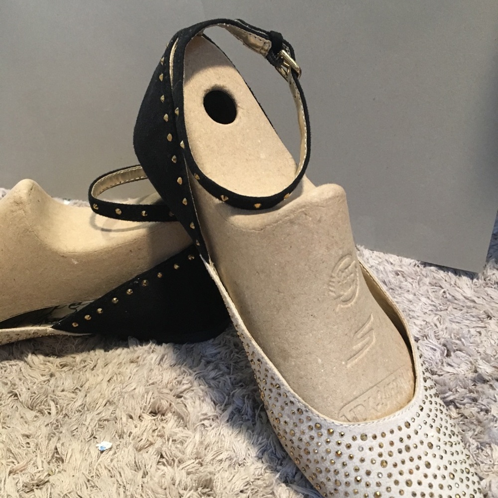 Cream and Black Rhinestoned Ballet Flats